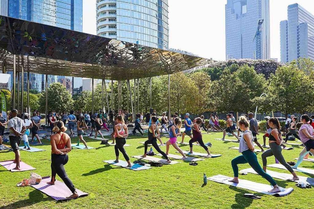 Luxe Travel Retreat Near Deep Ellum Apartment Dallas Ngoại thất bức ảnh